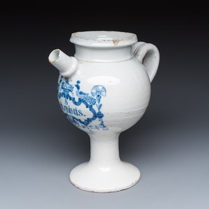 A very rare blue and white Brussels faience wet drug or syrup jar inscribed 'S. IVIVBINIS' — 照片 1