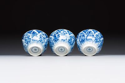 10 Chinese blue and white cups and 16 saucers, Kangxi and later — foto 15