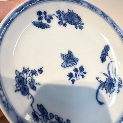 10 Chinese blue and white cups and 16 saucers, Kangxi and later — foto 31