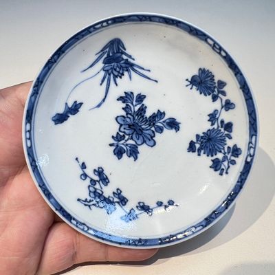 10 Chinese blue and white cups and 16 saucers, Kangxi and later — foto 34