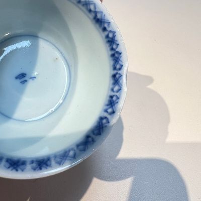 10 Chinese blue and white cups and 16 saucers, Kangxi and later — foto 56