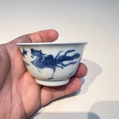 10 Chinese blue and white cups and 16 saucers, Kangxi and later — foto 58