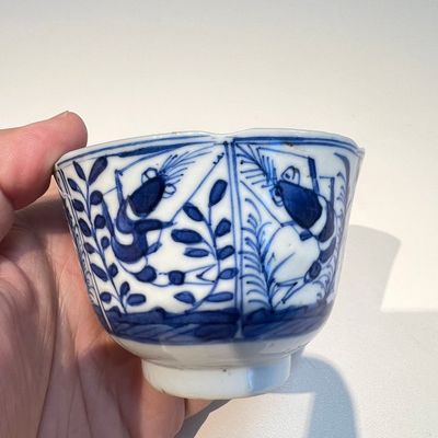 10 Chinese blue and white cups and 16 saucers, Kangxi and later — foto 70