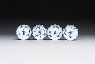 10 Chinese blue and white cups and 16 saucers, Kangxi and later — foto 8