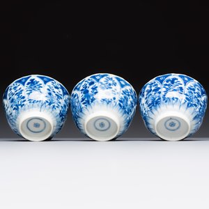 10 Chinese blue and white cups and 16 saucers, Kangxi and later — foto 15