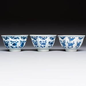 10 Chinese blue and white cups and 16 saucers, Kangxi and later — foto 16