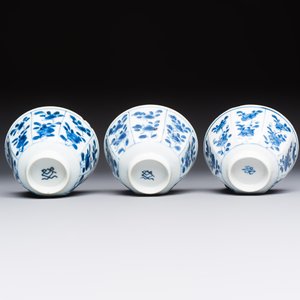 10 Chinese blue and white cups and 16 saucers, Kangxi and later — foto 21