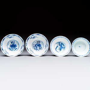 10 Chinese blue and white cups and 16 saucers, Kangxi and later — foto 26