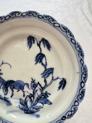 11 Chinese blue and white cups and 10 saucers, Kangxi and jade marks, 18/19th C. — photo 28