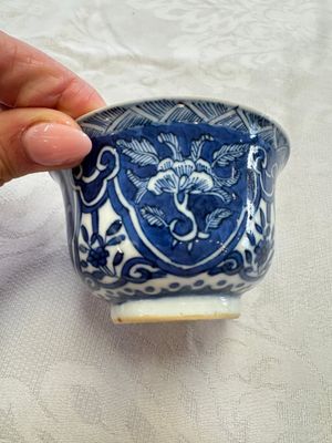 11 Chinese blue and white cups and 10 saucers, Kangxi and jade marks, 18/19th C. — photo 46