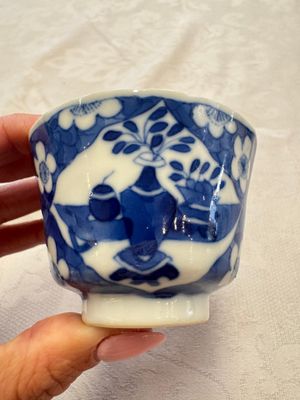 11 Chinese blue and white cups and 10 saucers, Kangxi and jade marks, 18/19th C. — photo 66
