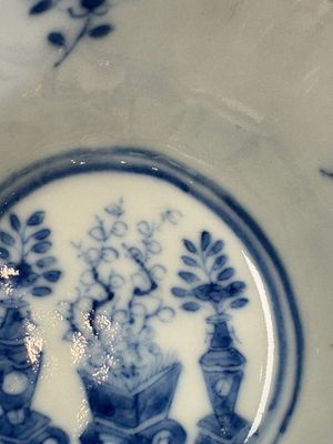 11 Chinese blue and white cups and 10 saucers, Kangxi and jade marks, 18/19th C. — photo 83