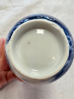 11 Chinese blue and white cups and 10 saucers, Kangxi and jade marks, 18/19th C. — photo 95