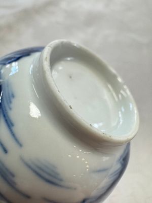 11 Chinese blue and white cups and 10 saucers, Kangxi and jade marks, 18/19th C. — photo 96