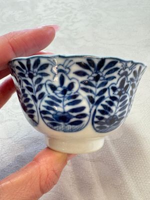 11 Chinese blue and white cups and 9 saucers, Kangxi and jade marks, Kangxi and later — photo 25