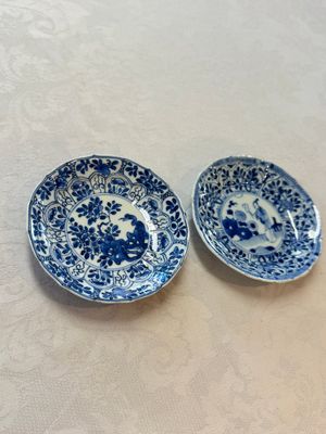 11 Chinese blue and white cups and 9 saucers, Kangxi and jade marks, Kangxi and later — photo 35
