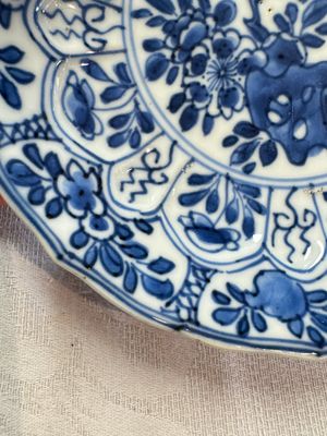 11 Chinese blue and white cups and 9 saucers, Kangxi and jade marks, Kangxi and later — photo 37