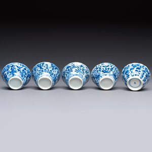 11 Chinese blue and white cups and 9 saucers, Kangxi and jade marks, Kangxi and later — photo 13