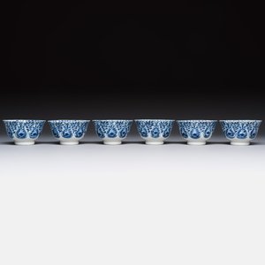 11 Chinese blue and white cups and 9 saucers, Kangxi and jade marks, Kangxi and later — photo 17