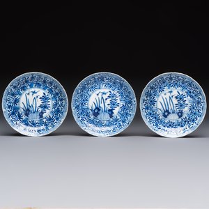 11 Chinese blue and white cups and 9 saucers, Kangxi and jade marks, Kangxi and later — photo 6