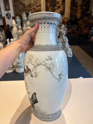 11 Chinese famille rose vases, Guang Hua Yi Pin 光華藝品, Qianlong and Jingdezhen marks, 20th C. — foto 14
