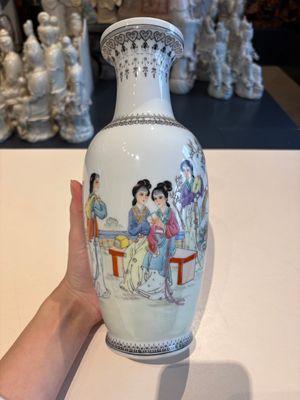 11 Chinese famille rose vases, Guang Hua Yi Pin 光華藝品, Qianlong and Jingdezhen marks, 20th C. — foto 25