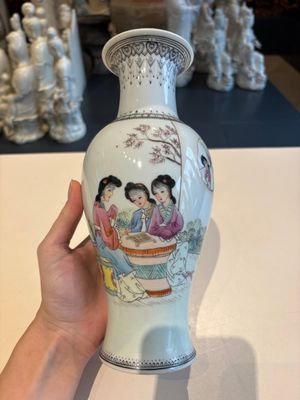 11 Chinese famille rose vases, Guang Hua Yi Pin 光華藝品, Qianlong and Jingdezhen marks, 20th C. — foto 61