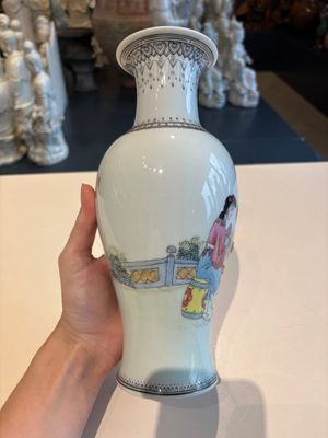 11 Chinese famille rose vases, Guang Hua Yi Pin 光華藝品, Qianlong and Jingdezhen marks, 20th C. — foto 64