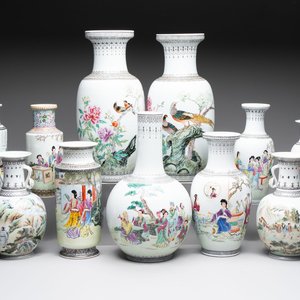 11 Chinese famille rose vases, Guang Hua Yi Pin 光華藝品, Qianlong and Jingdezhen marks, 20th C. — foto 1