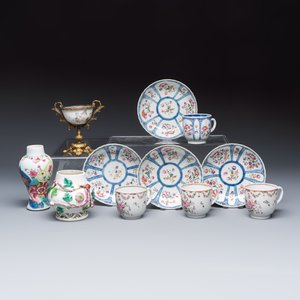 11 Chinese famille rose wares, one with gilt-bronze mounts — 照片 1
