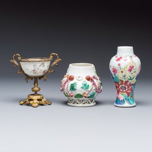 11 Chinese famille rose wares, one with gilt-bronze mounts — 照片 16