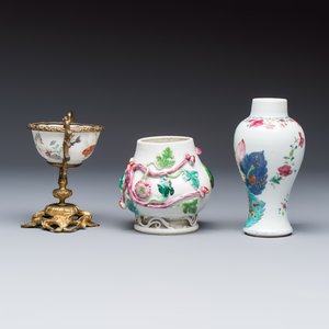 11 Chinese famille rose wares, one with gilt-bronze mounts — 照片 17