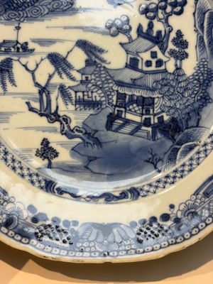 11 Chinese Imari-style and blue and white wares, Yongzheng/Qianlong — foto 75