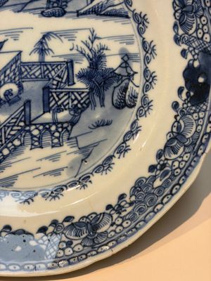 11 Chinese Imari-style and blue and white wares, Yongzheng/Qianlong — foto 84