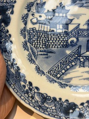 11 Chinese Imari-style and blue and white wares, Yongzheng/Qianlong — foto 86