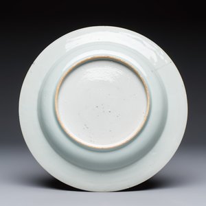 11 Chinese Imari-style and blue and white wares, Yongzheng/Qianlong — foto 13