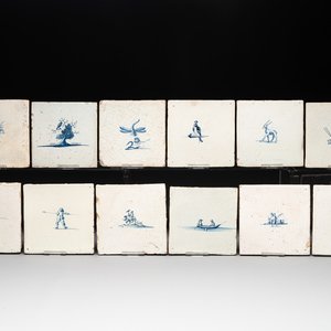 12 blue and white Dutch Delft tiles without corner motifs, 17th C. — photo 1