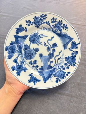 12 Chinese blue and white plates with figural and floral design, 18th C. — 照片 16