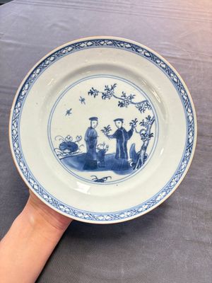 12 Chinese blue and white plates with figural and floral design, 18th C. — 照片 5