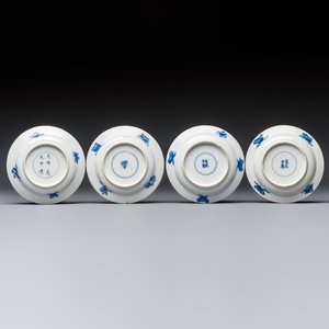 12 Chinese blue and white saucers with figural design, lingzhi and Chenghua marks, Kangxi — photo 7