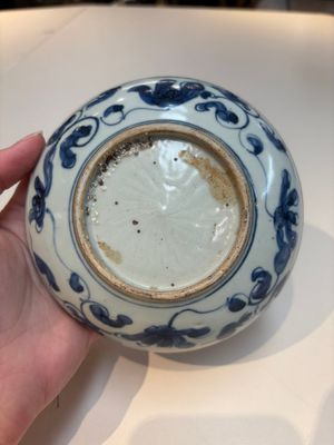 12 Chinese blue and white wares, Ming — photo 36