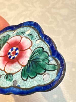 12 Chinese Canton enamel hanging ornaments, 18/19th C. — foto 52