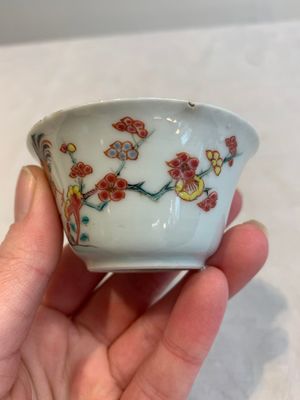 12 Chinese famille rose 'rooster' cups, Yongzheng/Qianlong — photo 19