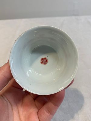 12 Chinese famille rose 'rooster' cups, Yongzheng/Qianlong — photo 41