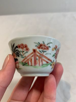 12 Chinese famille rose 'rooster' cups, Yongzheng/Qianlong — photo 50