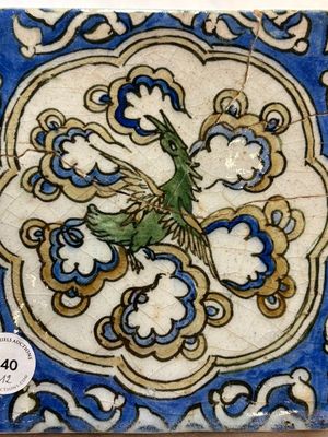 12 polychrome Kubachi pottery tiles with floral design, Dagestan, 19th C. — 照片 35
