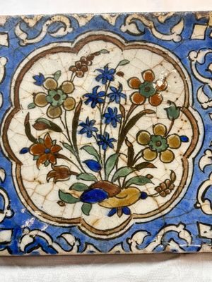 12 polychrome Kubachi pottery tiles with floral design, Dagestan, 19th C. — 照片 8