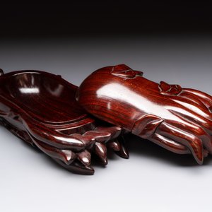 12 various Chinese carved huali and hongmu fruit-form covered boxes, 20th C. — photo 25