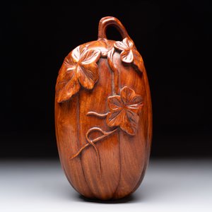 12 various Chinese carved huali and hongmu fruit-form covered boxes, 20th C. — photo 37