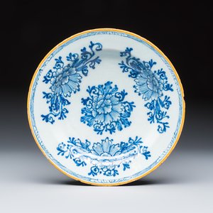 13 blue, white and polychrome Dutch Delft plates — photo 10